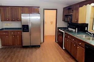 1215 Bray Rd, Walnut Cove, NC 27052 - Photo 9