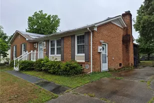 4309 Belfield Dr, Greensboro, NC 27405 - Photo 3