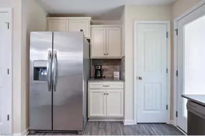 3807 Copperfield Court, High Point, NC 27265 - Photo 15