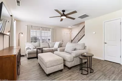 3807 Copperfield Court, High Point, NC 27265 - Photo 7