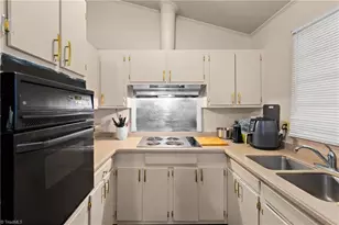 2704 Clement St, Winston-Salem, NC 27127 - Photo 11