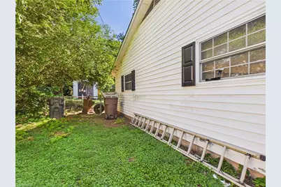 427 Clark Avenue, Greensboro, NC 27406 - Photo 3