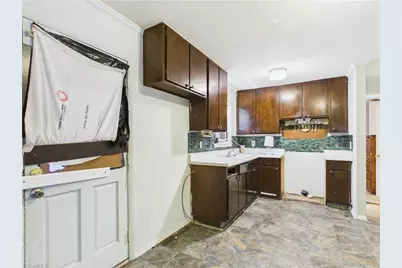427 Clark Avenue, Greensboro, NC 27406 - Photo 7