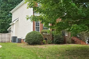 3401 Old Barn Rd, Greensboro, NC 27410 - Photo 11