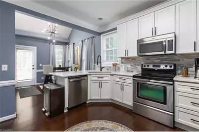 305 Lucas Park Drive, Greensboro, NC 27455 - Photo 15