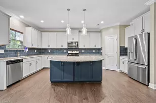 6511 Rogers Farm Rd, Pleasant Garden, NC 27313 - Photo 9
