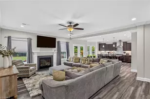 1623 Lazy Fox Ln, Kernersville, NC 27284 - Photo 5