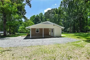 3506 Treeview Ln, Browns Summit, NC 27214 - Photo 7