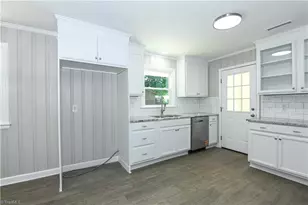 3506 Treeview Ln, Browns Summit, NC 27214 - Photo 15