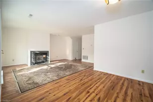2532 Cottage Pl, Greensboro, NC 27455 - Photo 11