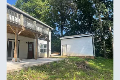 624 Wildwood Drive, North Wilkesboro, NC 28659 - Photo 15
