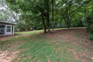 7013 Upland Rd, Clemmons, NC 27012 - Photo 41