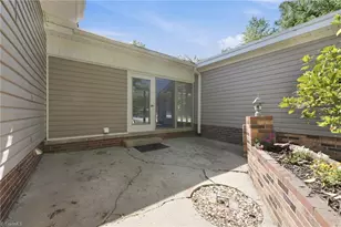 1504 Overbrook Rd, Burlington, NC 27215 - Photo 35