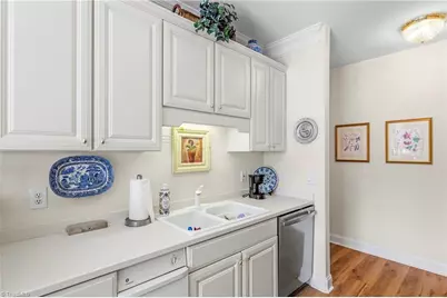524 College Road #207, Greensboro, NC 27410 - Photo 11