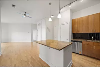810 W 4th Street #209, Winston-Salem, NC 27101 - Photo 7