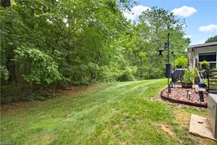24 Collwood Ct, Greensboro, NC 27409 - Photo 31