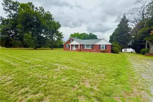 1418 Pagetown Rd, Yanceyville, NC 27244 - Photo 25