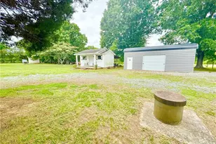 1418 Pagetown Rd, Yanceyville, NC 27244 - Photo 23