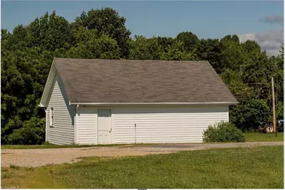 820 Suncrest Orchard Road, North Wilkesboro, NC 28659 - Photo 27