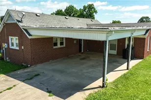 820 Suncrest Orchard Rd, North Wilkesboro, NC 28659 - Photo 3
