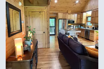 287 Hill Street, Sparta, NC 28675 - Photo 5