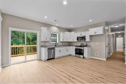 655 Woodland Circle, Asheboro, NC 27203 - Photo 7