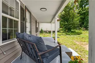 1111 Brentwood St, High Point, NC 27260 - Photo 5