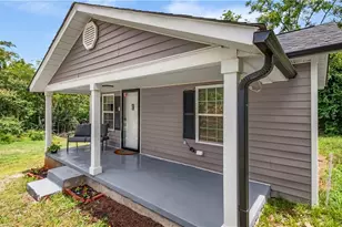 1111 Brentwood St, High Point, NC 27260 - Photo 3