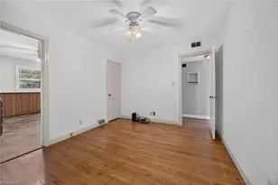 1205 Quail Dr, Greensboro, NC 27408 - Photo 15