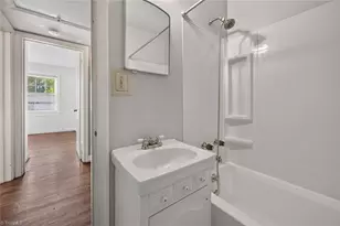 1205 Quail Dr, Greensboro, NC 27408 - Photo 21