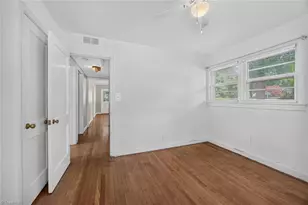 1205 Quail Dr, Greensboro, NC 27408 - Photo 17