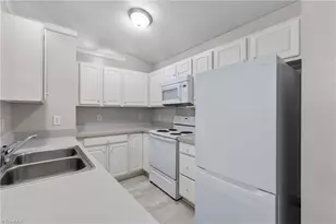 633 Ivy Glen Dr, Winston-Salem, NC 27127 - Photo 13