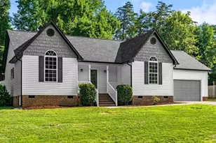 6 Woodfon Dr, Thomasville, NC 27360 - Photo 5