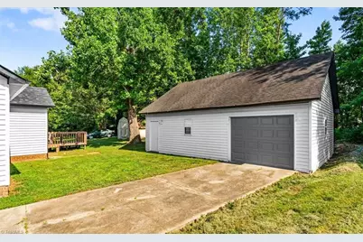 6 Woodfon Drive, Thomasville, NC 27360 - Photo 37