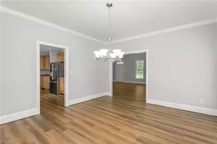 4402 Sabre Ct, Greensboro, NC 27406 - Photo 13
