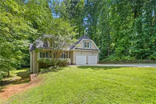 4402 Sabre Ct, Greensboro, NC 27406 - Photo 11