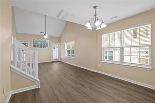 312 Robyns Gln Cir, Greensboro, NC 27409 - Photo 11
