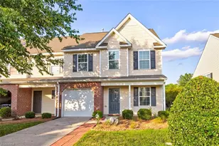 312 Robyns Gln Cir, Greensboro, NC 27409 - Photo 3