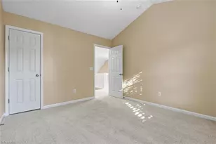 312 Robyns Gln Cir, Greensboro, NC 27409 - Photo 31