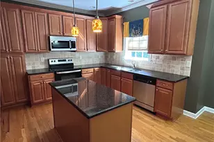 4540 Pebble Lake Dr, Pfafftown, NC 27040 - Photo 5