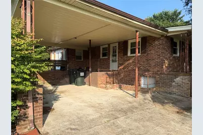 612 School Street, Walnut Cove, NC 27052 - Photo 3