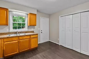 1307 Pearson St, Greensboro, NC 27406 - Photo 13