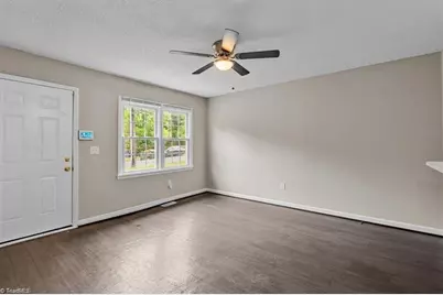 1307 Pearson Street, Greensboro, NC 27406 - Photo 7