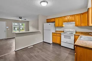 1307 Pearson St, Greensboro, NC 27406 - Photo 11