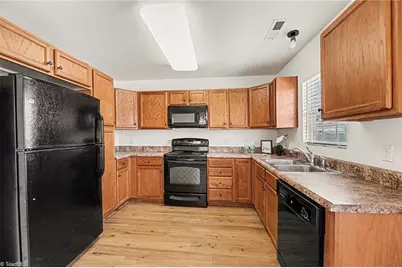 166 Larck Crest Lane, Winston-Salem, NC 27107 - Photo 5