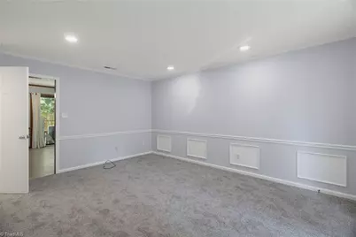 5347 Summit Heights Drive, Winston-Salem, NC 27104 - Photo 7