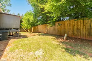 5347 Summit Heights Dr, Winston-Salem, NC 27104 - Photo 29