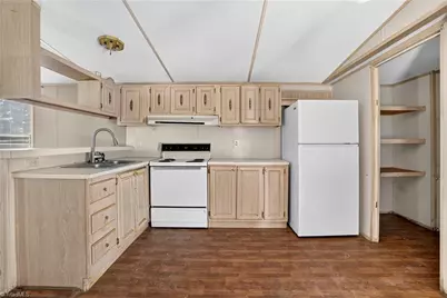 526 Kindley Road, Thomasville, NC 27360 - Photo 7