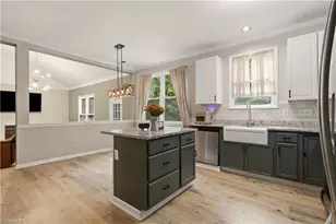 4212 Brentonshire Ln, High Point, NC 27265 - Photo 13