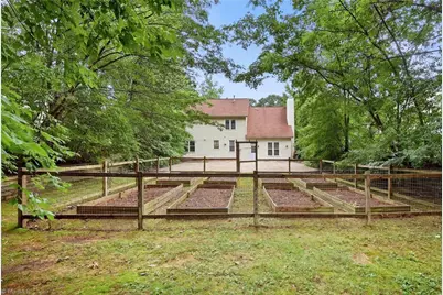 4212 Brentonshire Lane, High Point, NC 27265 - Photo 37